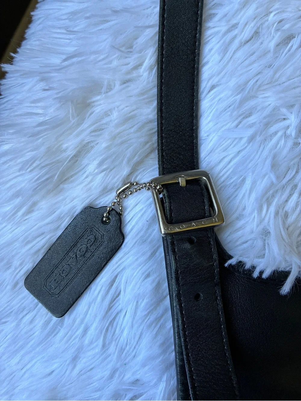 Coach 9135 Vintage Hippie Flap Slim Crossbody Shoulder Bag Black Leather 🖤 - Picture 5 of 16